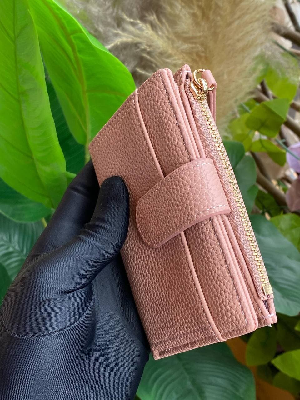Ladies Purses & Wallet view 4