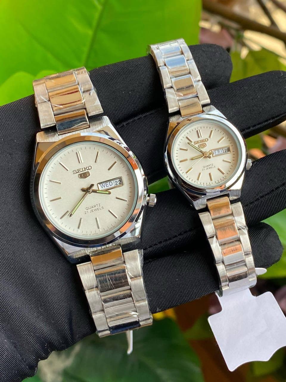 Seiko 5 Couple Watches view 3